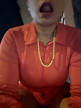 gatadeojosclaros online show from April 13, 3:52 am