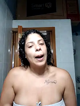 Shura xxxBig online show from December 4, 1:30 am