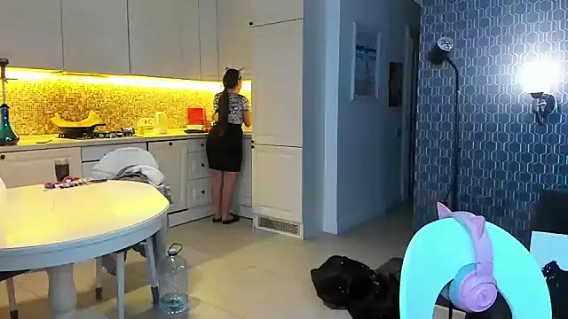  extraterrestrial  online show from November 21, 3:58 pm