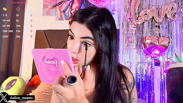 Aliceowenn online show from February 15, 10:09 pm