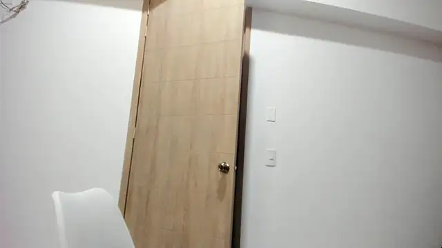 Vera Fernandez online show from April 11, 11:41 pm