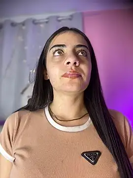 hannacruzsj online show from December 18, 11:09 pm