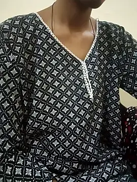 Snapshot of Kumkum_36 chatting on October 15, 4:48 am Kumkum 36 online show from October 15, 4:48 am
