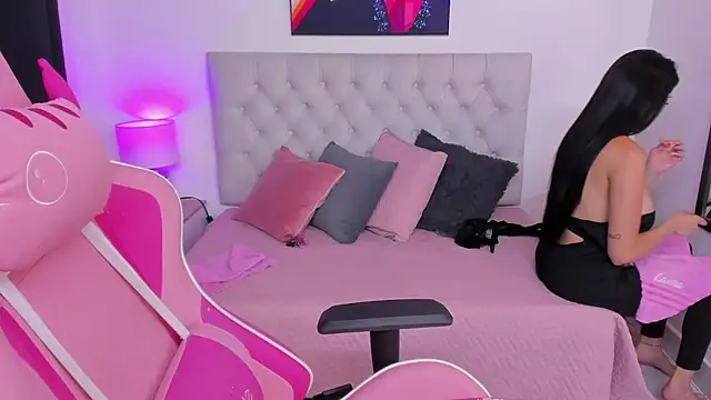 KristalFoxx online show from September 15, 4:58 pm