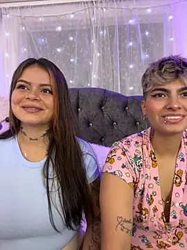 Chloe  and  Ivana  xxx online show from October 14, 4:09 pm