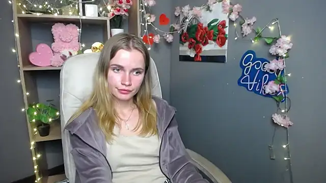 MargaritaKiss online show from May 29, 7:45 pm