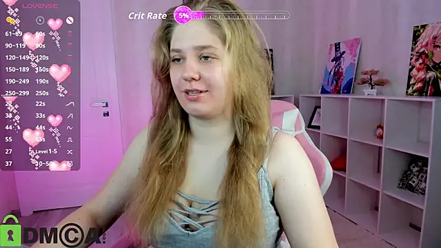 Snapshot of Megan_Violer chatting on September 19, 3:33 pm Megan Violer online show from September 19, 3:33 pm