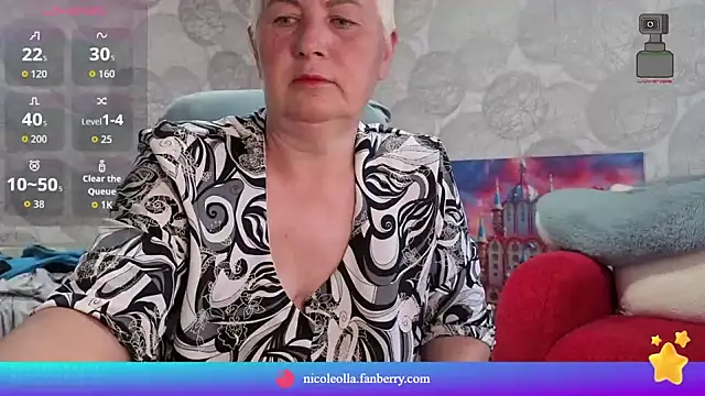 NicoleOlla online show from May 13, 2:17 am
