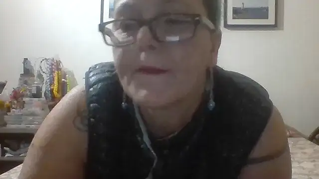 brasiliana49 online show from May 2, 3:43 am