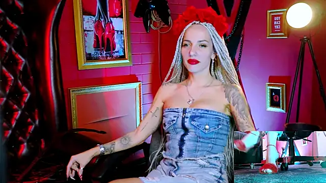 MonicaMaxwel online show from April 16, 10:37 am