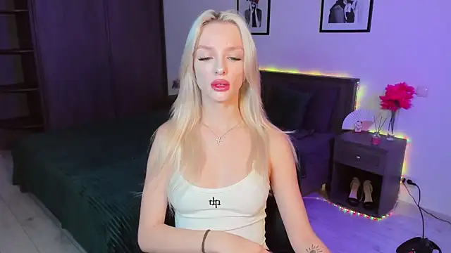 AleksaBlonde online show from September 22, 5:50 am