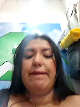 Sophie-hatter online show from June 1, 3:25 pm