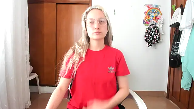 Adele johnsonn1 online show from November 17, 3:35 pm