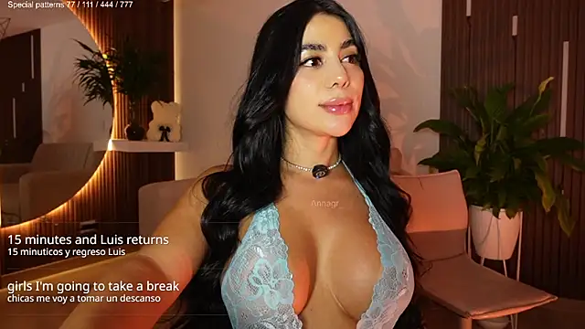 AnnaTaylor1 online show from May 15, 11:18 pm