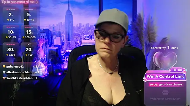 ninarandmann online show from May 30, 5:32 pm