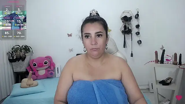 mom hot   online show from May 27, 4:48 pm