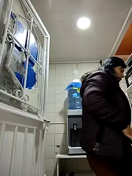 Natasha miilf online show from February 3, 12:32 pm