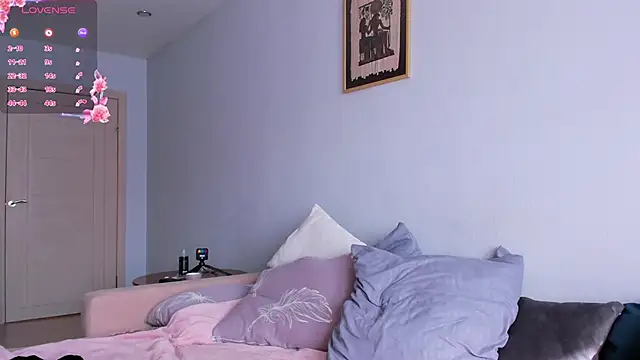 Snapshot of _ccrystaa_ chatting on September 16, 5:48 am ccrystaa online show from September 16, 5:48 am