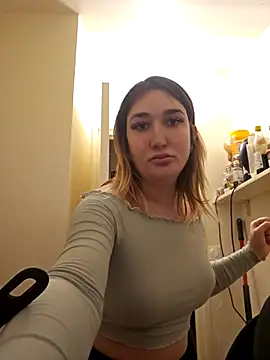 Icy  Diamond online show from March 26, 7:59 pm