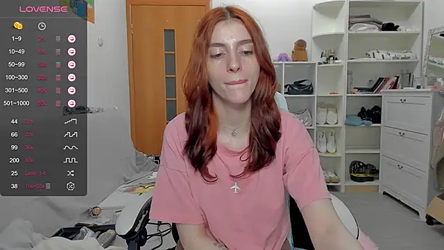 broosnica1 online show from May 30, 10:35 am