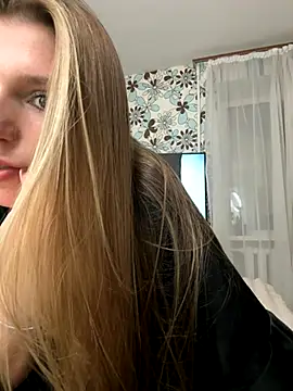 adel secret online show from September 14, 9:12 pm