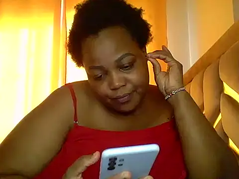 Snapshot of KINKYGIRL30 chatting on October 4, 1:06 pm KINKYGIRL30 online show from October 4, 1:06 pm