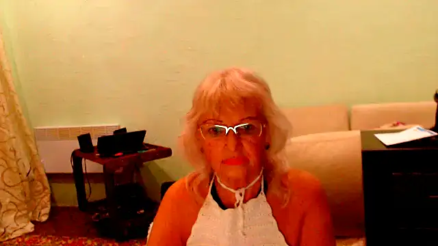 Snapshot of Natali7634 chatting on October 14, 4:04 am Natali7634 online show from October 14, 4:04 am
