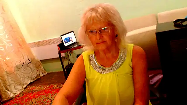 Snapshot of Natali7634 chatting on October 18, 7:22 am Natali7634 online show from October 18, 7:22 am