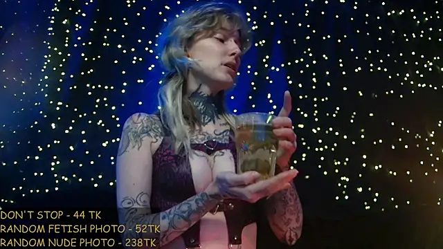 Littlespacemouse online show from June 1, 5:03 pm