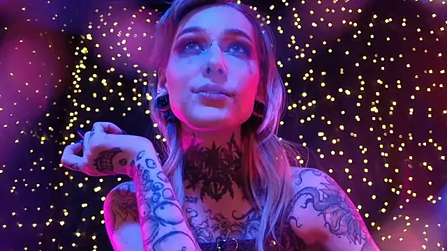 Littlespacemouse online show from February 14, 5:26 pm