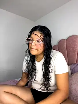 tati  22 online show from November 13, 5:01 pm