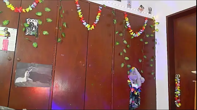  jessica rabbit online show from February 4, 3:37 pm