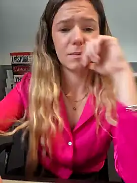 lucie mehott online show from October 9, 9:35 am