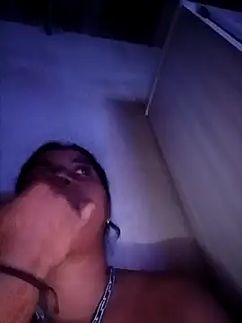 Giselabrunette25 online show from February 10, 1:19 am