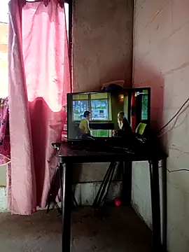 Giselabrunette25 online show from November 11, 3:20 pm