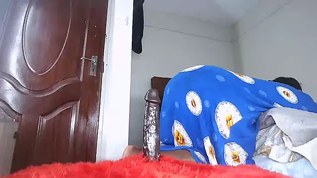 shoshortyy online show from July 10, 4:07 pm