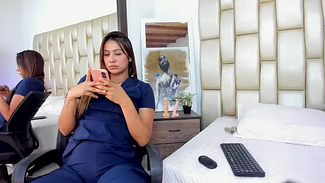 Alana Suares1 online show from July 15, 8:57 pm