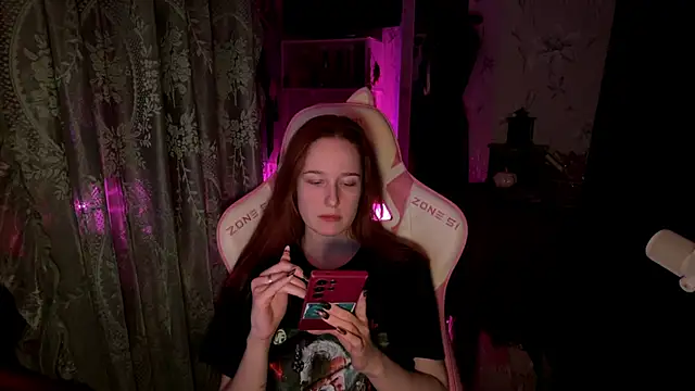 pearl princess  online show from March 22, 11:44 pm