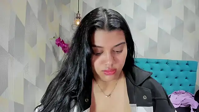 Snapshot of LindaBreeS chatting on October 7, 4:22 pm LindaBreeS online show from October 7, 4:22 pm