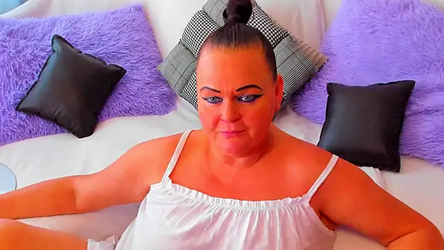 Snapshot of MilanaBiegert chatting on September 29, 11:04 am MilanaBiegert online show from September 29, 11:04 am