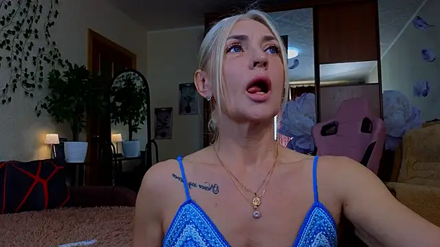 amelia blondy online show from April 16, 8:25 am