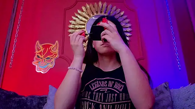 Julieta Russell online show from October 2, 12:43 pm