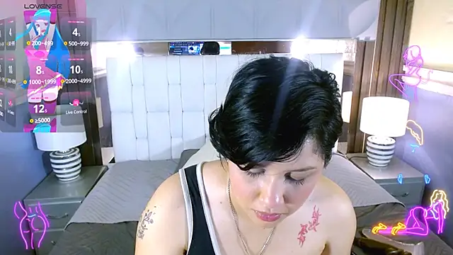 Annie Catt  online show from March 10, 6:45 pm