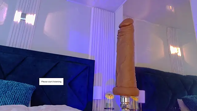 MollyCruz online show from June 2, 12:50 pm