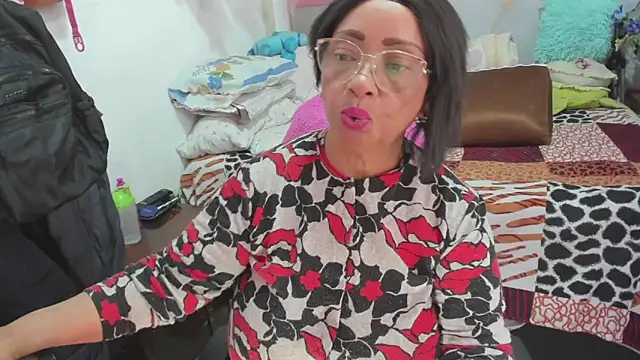 Mrs mommy  online show from February 23, 7:13 pm