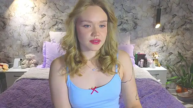 Aurora Golden1 online show from November 19, 5:13 pm