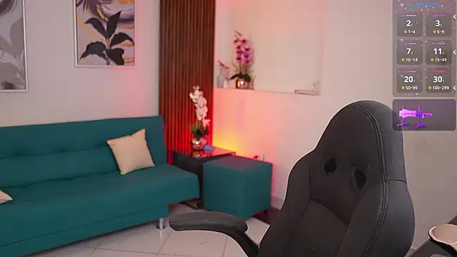 SheylaBakerr online show from March 4, 10:44 am