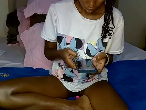 Sexyariahhh online show from June 1, 1:40 am