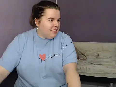 so shy online show from September 24, 7:51 am