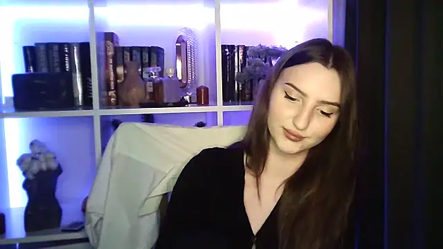 X Alisa online show from February 16, 7:36 pm